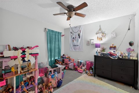 Villa ou maison à vendre à Kissimmee, Floride: 3 chambres, 156.35 m2 № 2344888 - photo 20