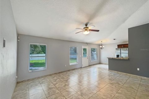 Casa en venta en Kissimmee, Florida, 3 dormitorios, 117.06 m2 № 1870710 - foto 3