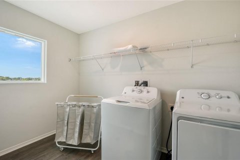 Casa en venta en Sarasota, Florida, 4 dormitorios, 205.87 m2 № 2386784 - foto 15