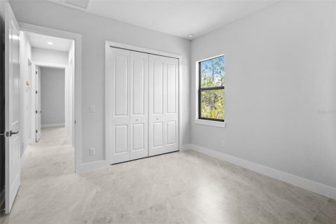 Casa en venta en Port Charlotte, Florida, 3 dormitorios, 157.93 m2 № 1789568 - foto 12