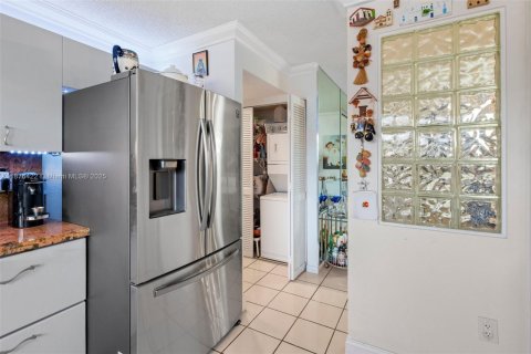 Copropriété à vendre à Coral Gables, Floride: 2 chambres, 108.7 m2 № 1924125 - photo 9