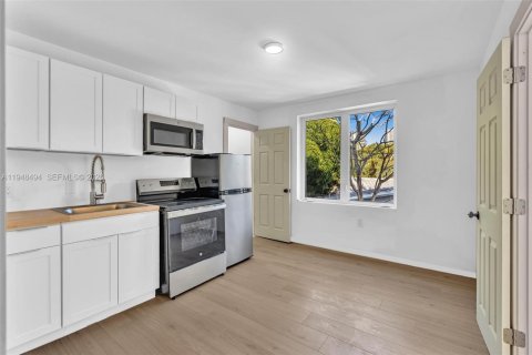 Commercial property in Fort Lauderdale, Florida № 2057478 - photo 25