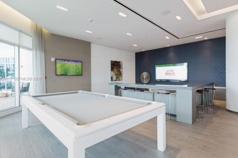 Condo in North Miami Beach, Florida, 3 bedrooms  № 2029606 - photo 7