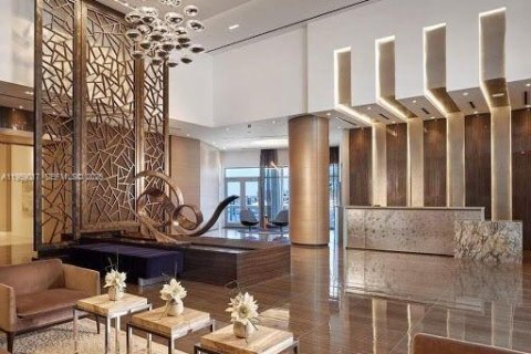 Condo in North Miami Beach, Florida, 3 bedrooms  № 2029606 - photo 20