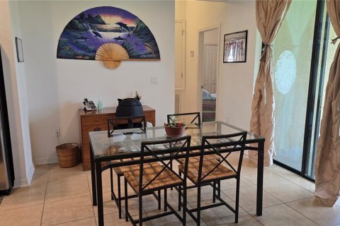 House in Palmetto, Florida 4 bedrooms, 225.47 sq.m. № 1299085 - photo 5