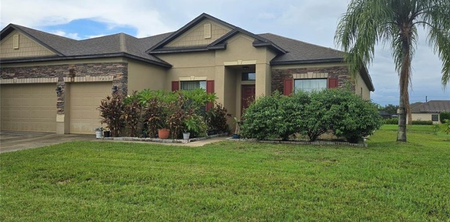 Casa en Palmetto, Florida 4 dormitorios, 225.47 m2 № 1299085
