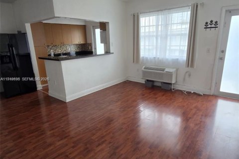 Снять в аренду кондоминиум в Майами-Бич, Флорида 1 спальня, 59.74м2, № 2005395 - фото 6