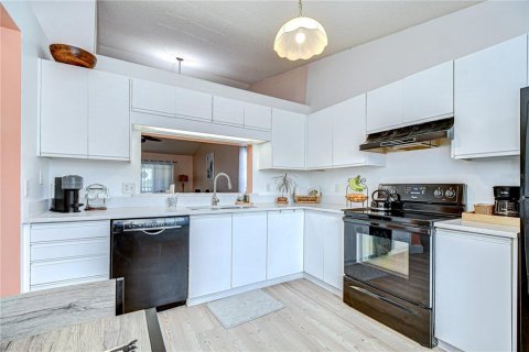 Купить кондоминиум в Данедин, Флорида 3 комнаты, 91.04м2, № 1721376 - фото 9