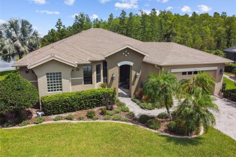 House in Kissimmee, Florida 2 bedrooms, 217.67 sq.m. № 1846434 - photo 5
