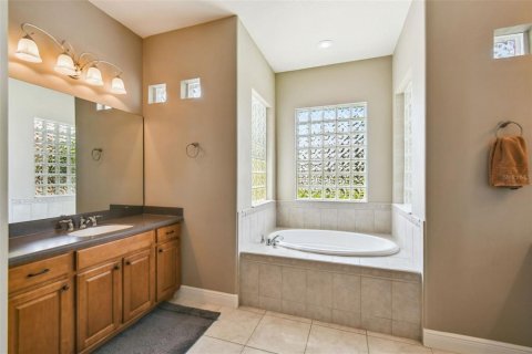 House in Kissimmee, Florida 2 bedrooms, 217.67 sq.m. № 1846434 - photo 28