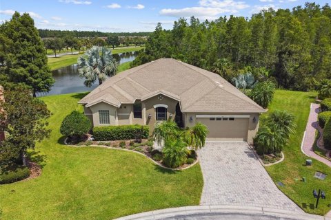House in Kissimmee, Florida 2 bedrooms, 217.67 sq.m. № 1846434 - photo 1