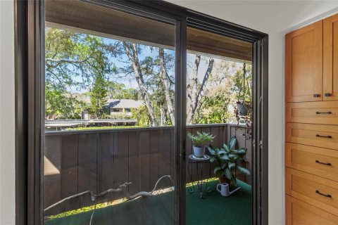 Condo in Sarasota, Florida, 3 bedrooms  № 2232871 - photo 12