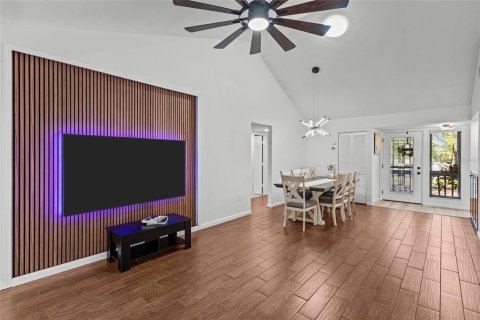 Condo in Sarasota, Florida, 3 bedrooms  № 2232871 - photo 5