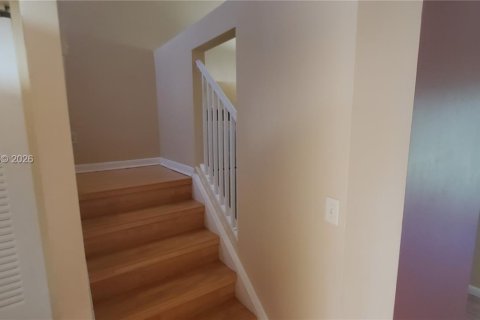 Condo in Coral Springs, Florida, 2 bedrooms  № 2068873 - photo 19