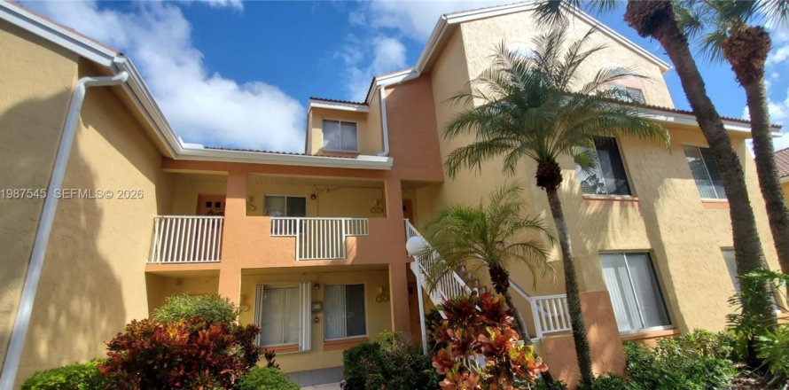 Condo in Coral Springs, Florida, 2 bedrooms  № 2068873