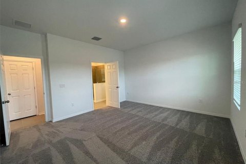 House in Wesley Chapel, Florida 3 bedrooms, 155.7 sq.m. № 1743193 - photo 6