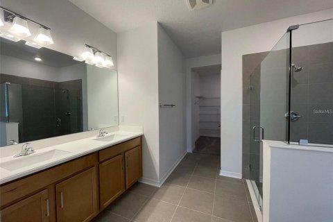 House in Wesley Chapel, Florida 3 bedrooms, 155.7 sq.m. № 1743193 - photo 7