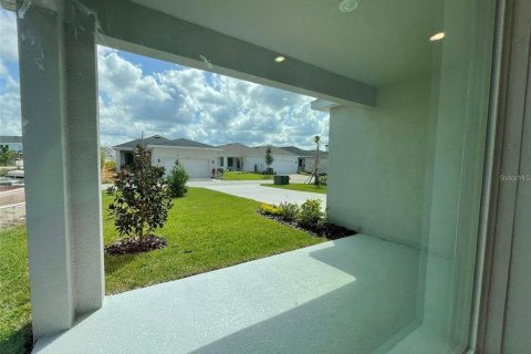 House in Wesley Chapel, Florida 3 bedrooms, 155.7 sq.m. № 1743193 - photo 5