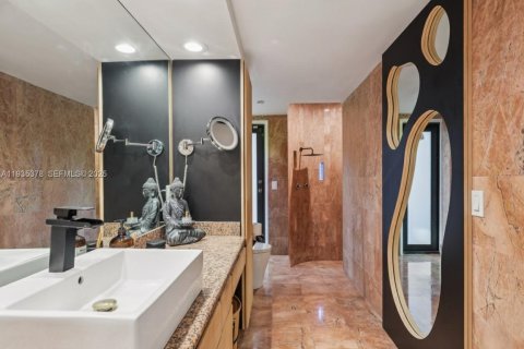 Casa en venta en Cutler Bay, Florida, 3 dormitorios, 197.97 m2 № 1993478 - foto 14