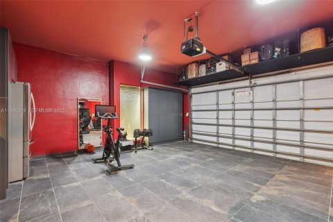 Casa en venta en Cutler Bay, Florida, 3 dormitorios, 197.97 m2 № 1993478 - foto 18