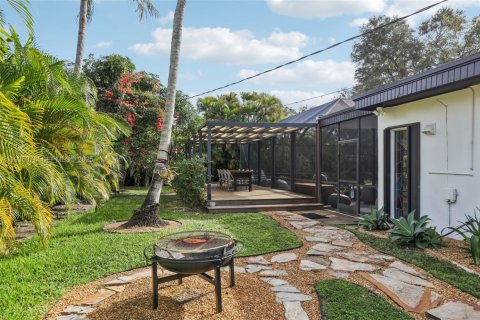 Casa en venta en Cutler Bay, Florida, 3 dormitorios, 197.97 m2 № 1993478 - foto 30