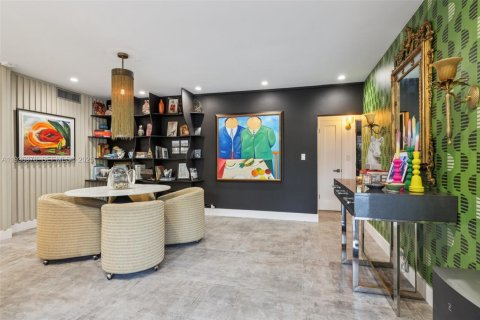 Casa en venta en Cutler Bay, Florida, 3 dormitorios, 197.97 m2 № 1993478 - foto 16