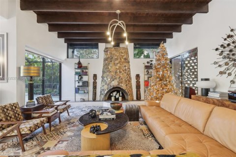 Casa en venta en Cutler Bay, Florida, 3 dormitorios, 197.97 m2 № 1993478 - foto 2