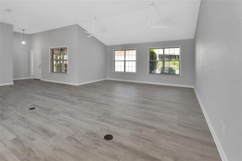 Appartement à louer à DeLand, Floride: 3 chambres, 186.73 m2 № 1755234 - photo 8