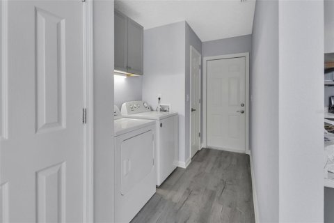 Appartement à louer à DeLand, Floride: 3 chambres, 186.73 m2 № 1755234 - photo 12