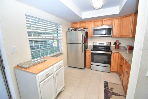 Condominio en venta en Dunedin, Florida, 2 dormitorios, 89.65 m2 № 1917845 - foto 2