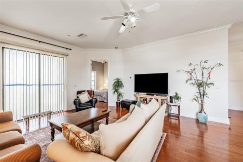 Townhouse in Apollo Beach, Florida 4 bedrooms, 299.33 sq.m. № 1684900 - photo 27