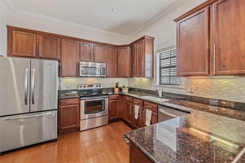 Townhouse in Apollo Beach, Florida 4 bedrooms, 299.33 sq.m. № 1684900 - photo 21