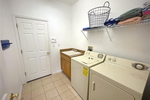 Villa ou maison à vendre à Kissimmee, Floride: 5 chambres, 244.89 m2 № 1720766 - photo 20