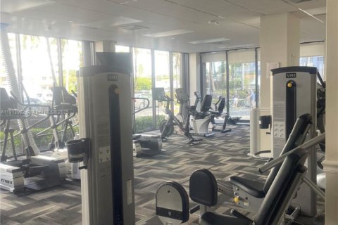 Appartement à louer à Hallandale Beach, Floride: 2 chambres, 94.76 m2 № 1969021 - photo 15