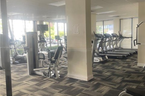 Appartement à louer à Hallandale Beach, Floride: 2 chambres, 94.76 m2 № 1969021 - photo 14