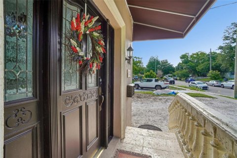 Villa ou maison à vendre à Tampa, Floride: 4 chambres, 225.29 m2 № 2211167 - photo 18