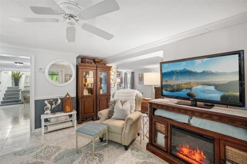 Villa ou maison à vendre à Tampa, Floride: 4 chambres, 225.29 m2 № 2211167 - photo 20
