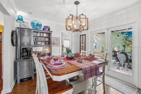 Villa ou maison à vendre à Tampa, Floride: 4 chambres, 225.29 m2 № 2211167 - photo 25
