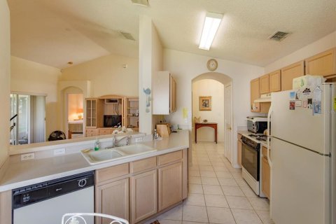 Casa en venta en Clermont, Florida, 3 dormitorios, 129.69 m2 № 1885464 - foto 8