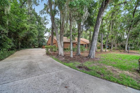 Casa en venta en Ocala, Florida, 3 dormitorios, 463.12 m2 № 2228400 - foto 5