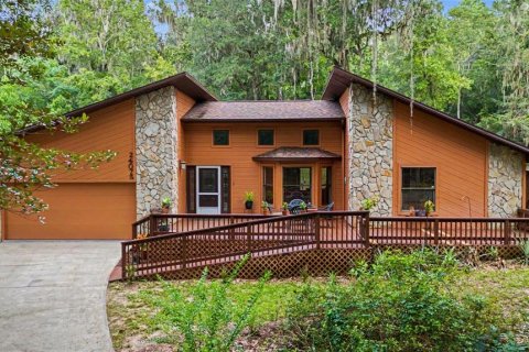 House in Brooksville, Florida 3 bedrooms, 199.28 sq.m. № 2266627