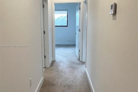 Снять в аренду таунхаус в Плантация, Флорида 3 спальни, 150.13м2, № 2005048 - фото 19