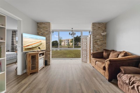 Copropriété à vendre à Sunrise, Floride: 2 chambres, 78.97 m2 № 1891618 - photo 20
