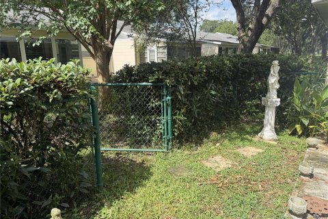 House in Ocala, Florida 2 bedrooms, 109.53 sq.m. № 2207276 - photo 22