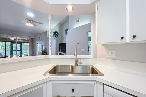 House in Leesburg, Florida 2 bedrooms, 104.05 sq.m. № 1906664 - photo 8