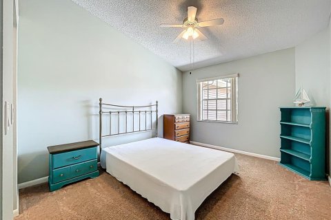 House in Leesburg, Florida 2 bedrooms, 104.05 sq.m. № 1906664 - photo 30
