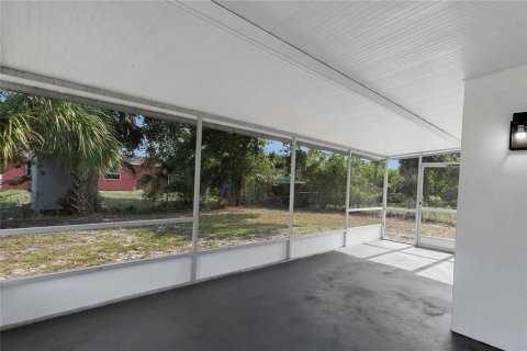 House in Cocoa, Florida 3 bedrooms, 94.3 sq.m. № 1743638 - photo 24
