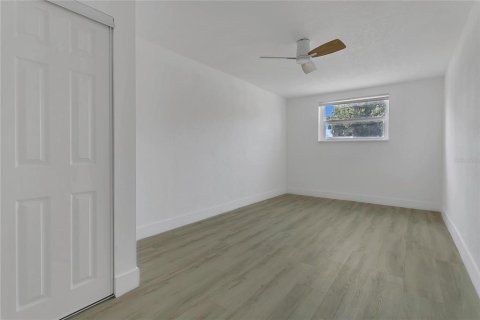 House in Cocoa, Florida 3 bedrooms, 94.3 sq.m. № 1743638 - photo 18