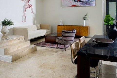 Townhouse in Miami, Florida 3 bedrooms, 211.63 sq.m. № 2066304 - photo 5