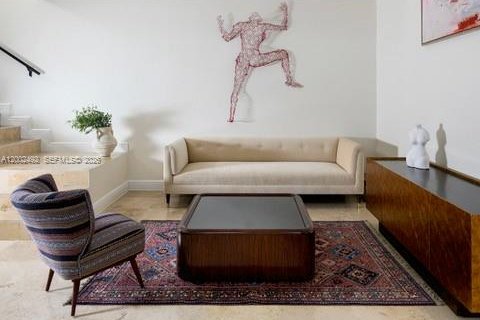 Townhouse in Miami, Florida 3 bedrooms, 211.63 sq.m. № 2066304 - photo 8